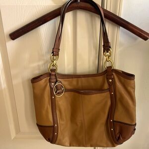 Coach Purse. Brown and Tan